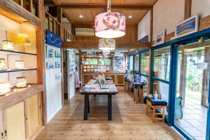 虹亀商店