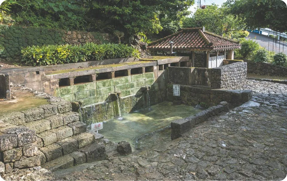 仲村渠樋川